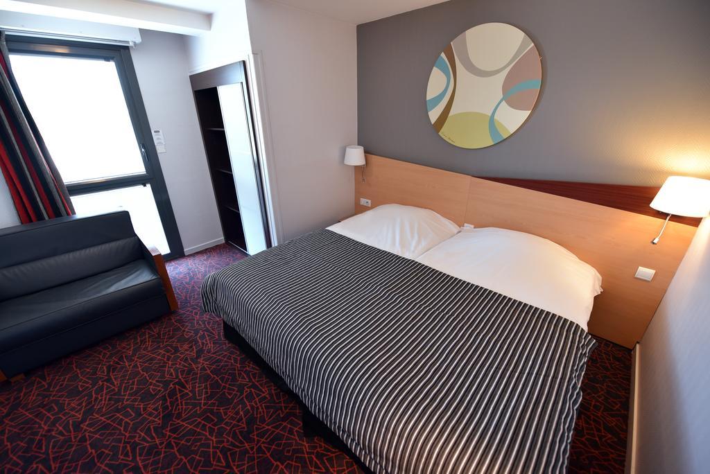 Kyriad Hotel Dijon Gare Экстерьер фото