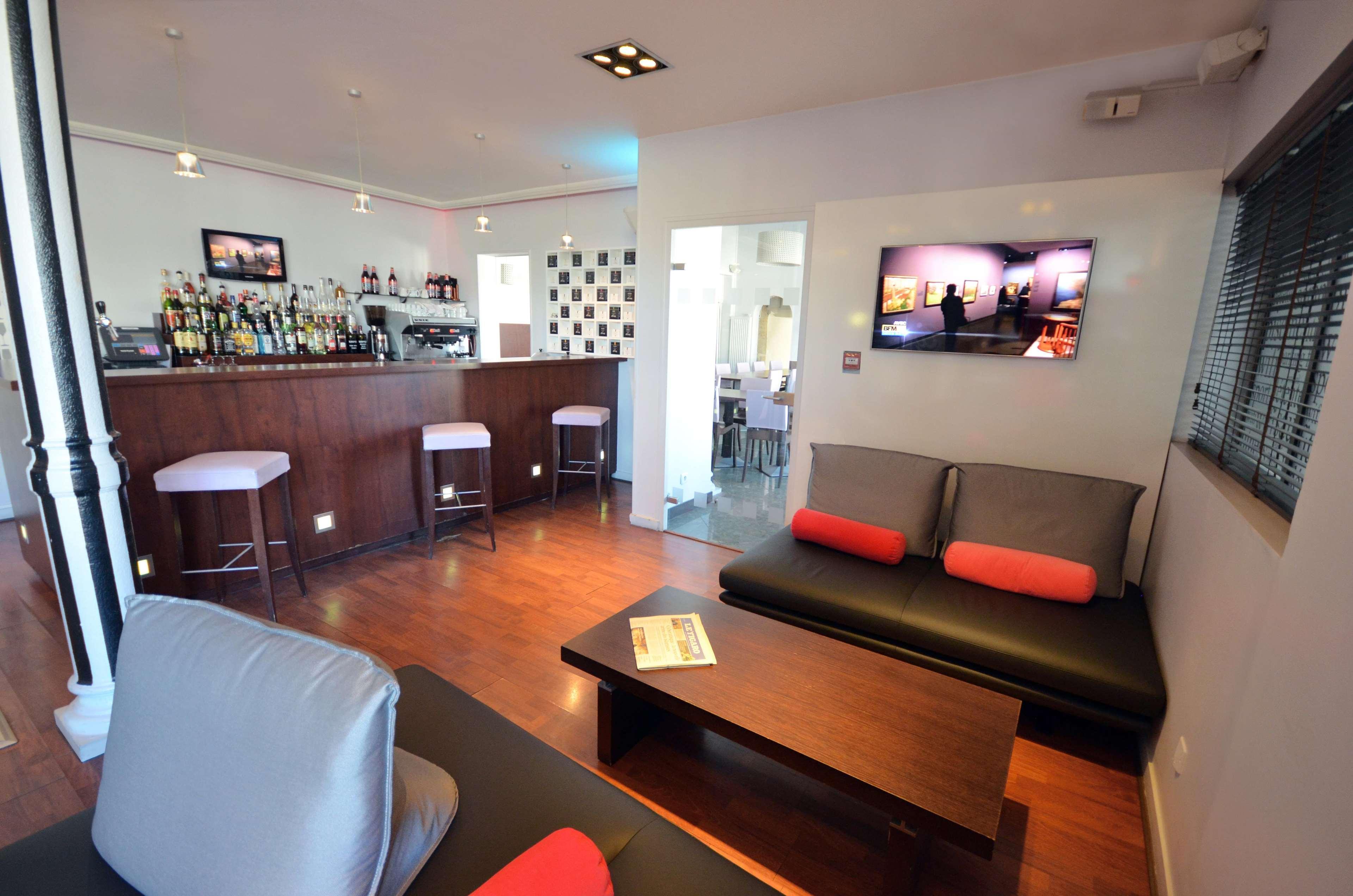 Kyriad Hotel Dijon Gare Экстерьер фото