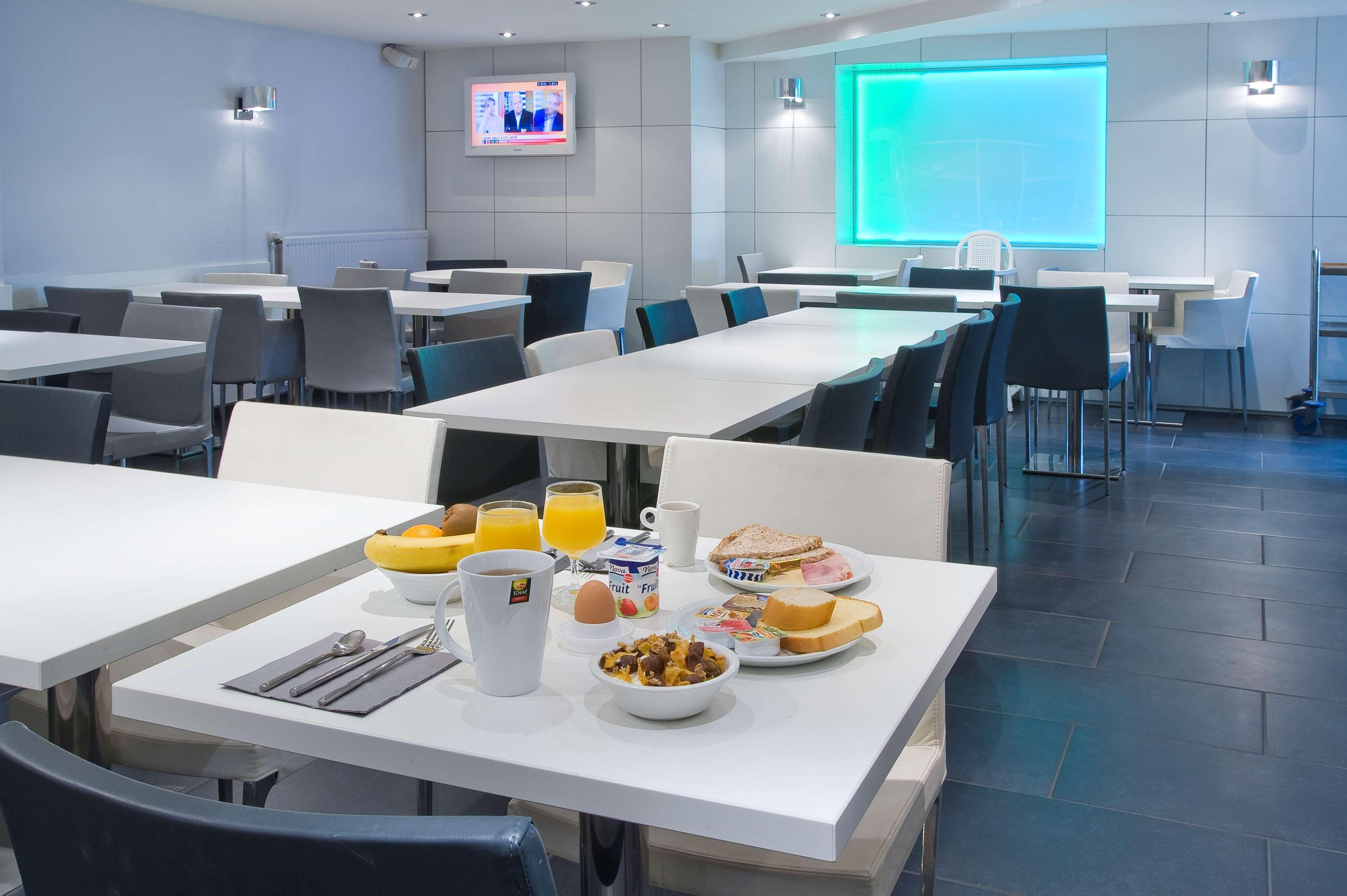 Kyriad Hotel Dijon Gare Экстерьер фото