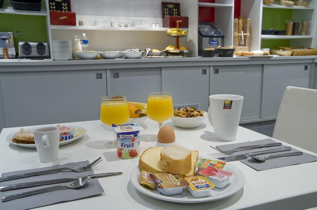 Kyriad Hotel Dijon Gare Экстерьер фото